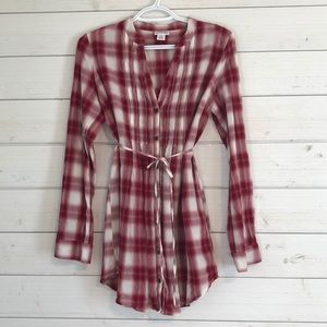 Motherhood Maternity, plaid button down shirt, size Small